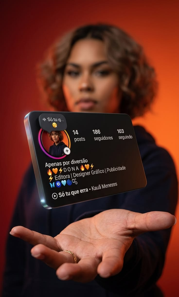 3D floating profile card